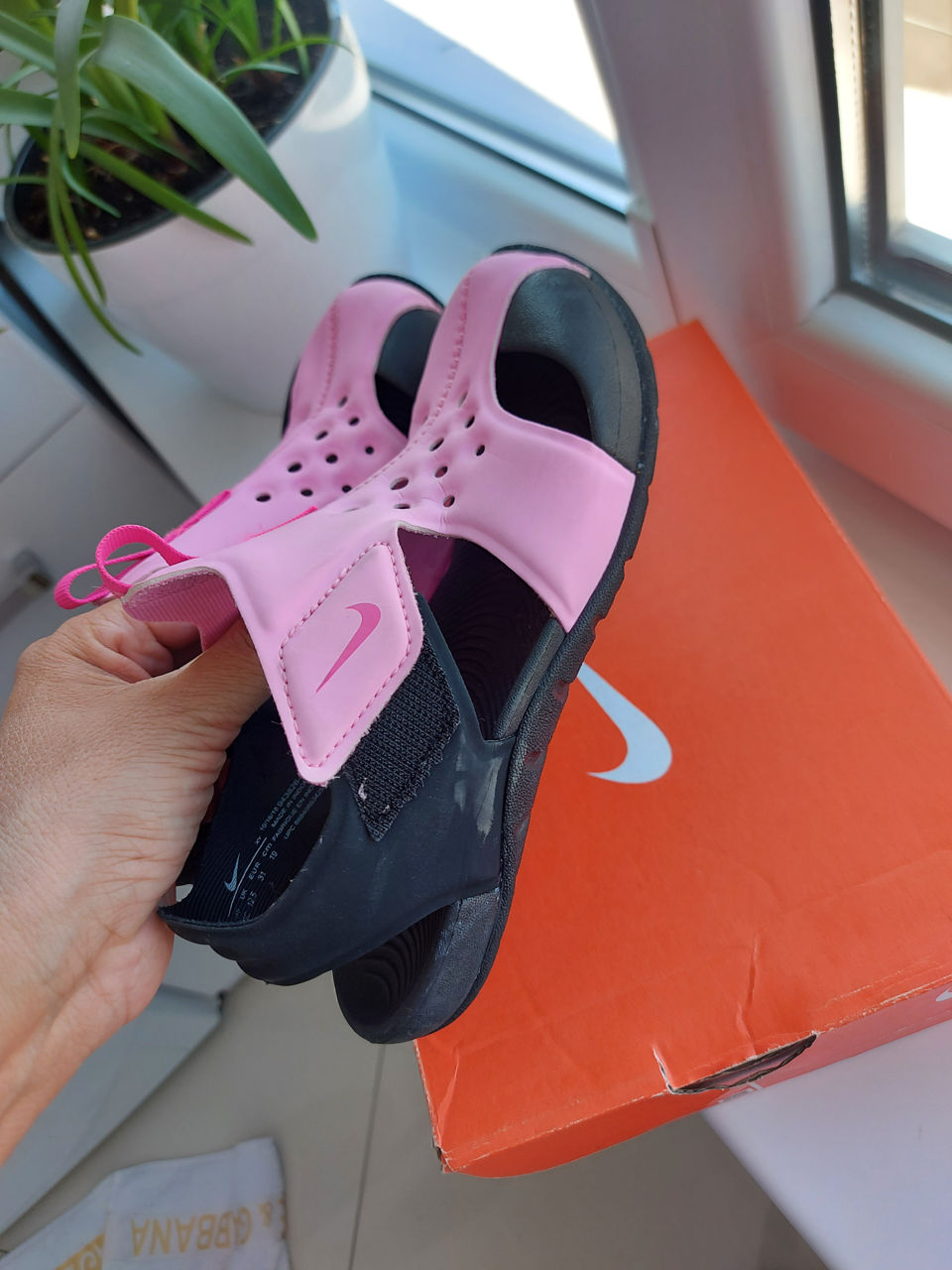 Sandalete Nike mar 31 foto 2