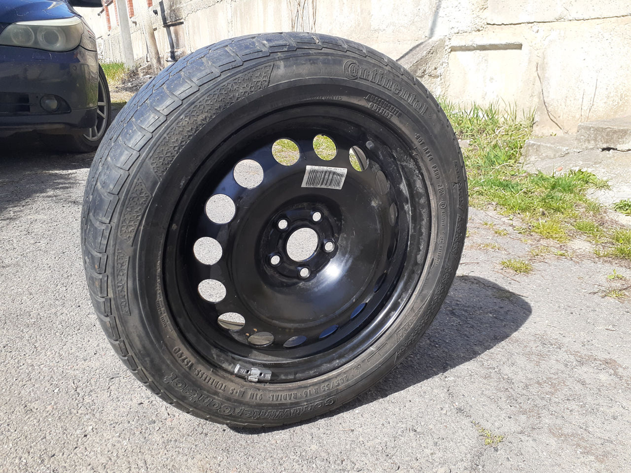 Продам б/у колесо шина R16 205x55. Продам шины R16 215x65, DIA: 57,1