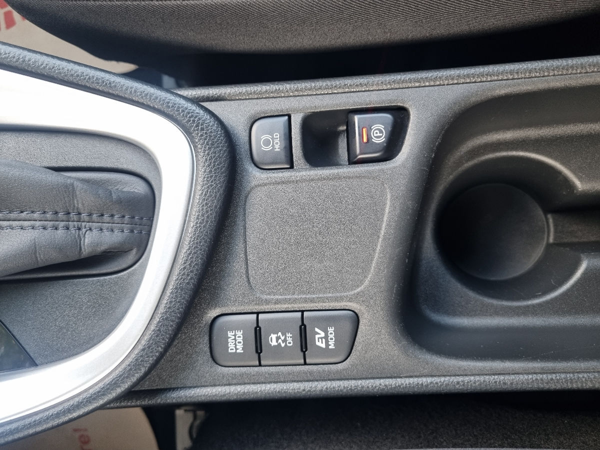 Toyota Yaris 2021 photo 14