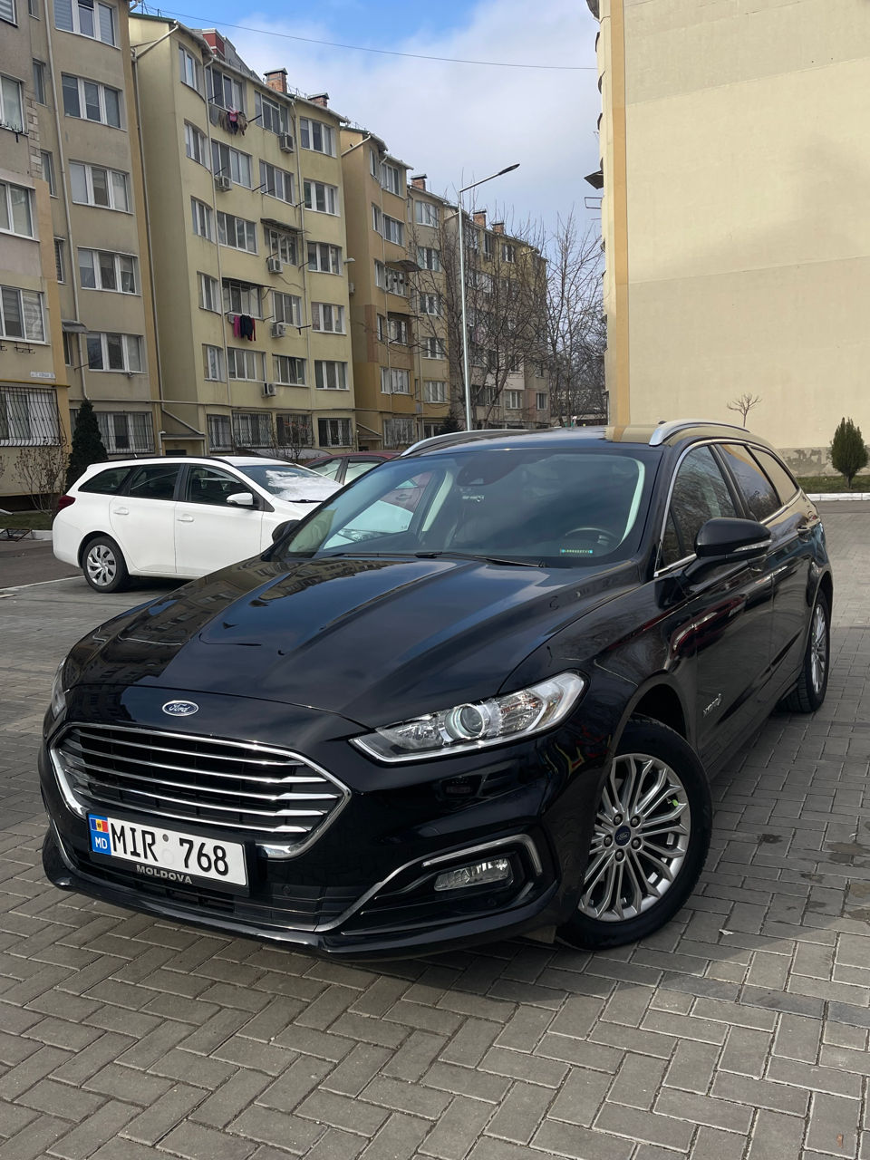 Ford Mondeo foto 0