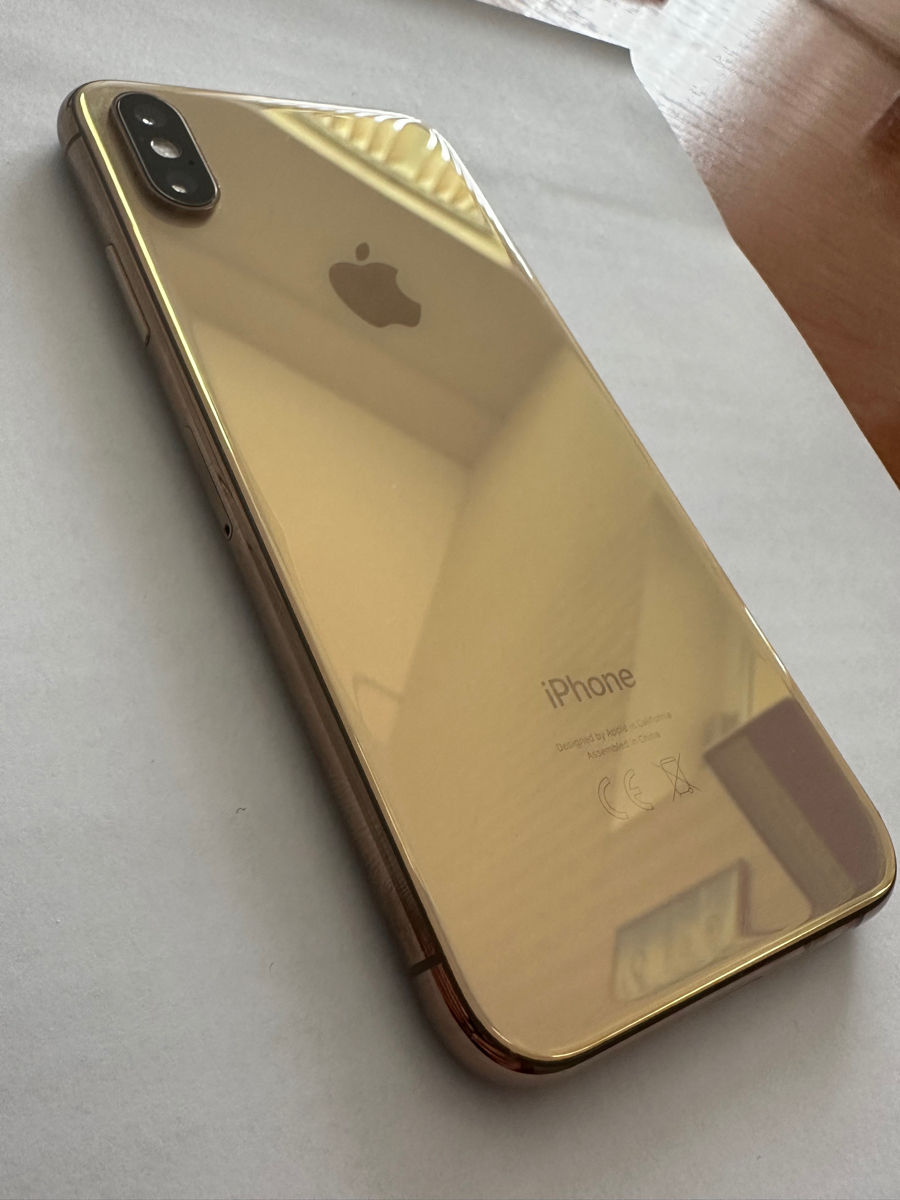 iPhone Xs gold foto 1