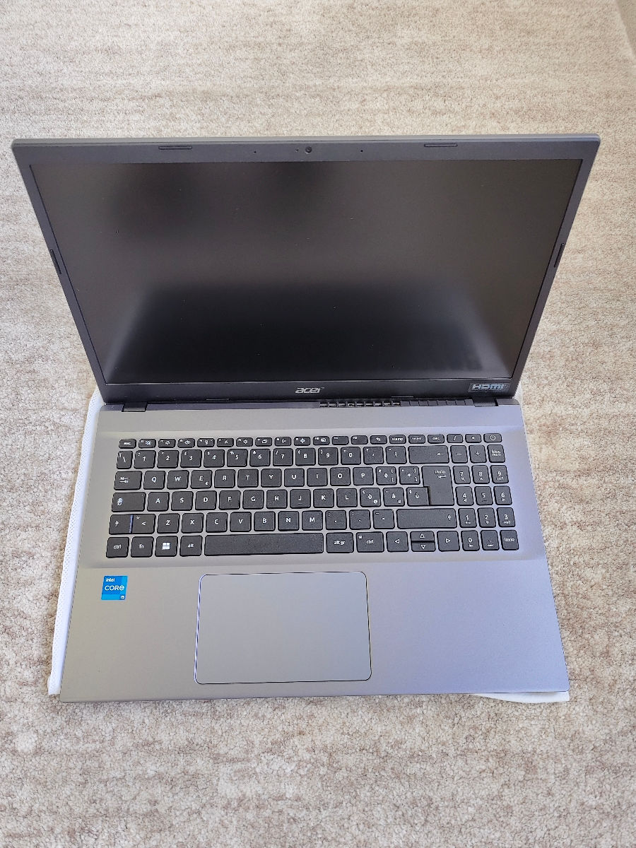 ACER Extensa 15. Core i5-1235U. RAM -16GB. SSD -512GB. 15.6 FULHD IPS! foto 2