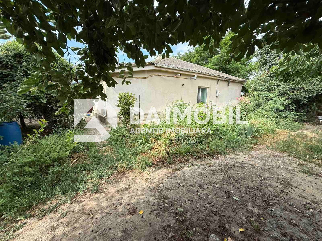 Se vinde apartament la sol / zona Parc — 4