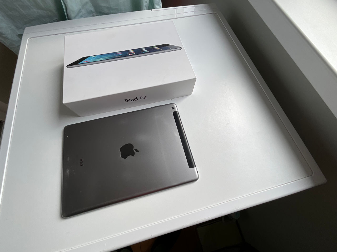 Apple Ipad Air WI-FI Cellular 16GB  foto 1
