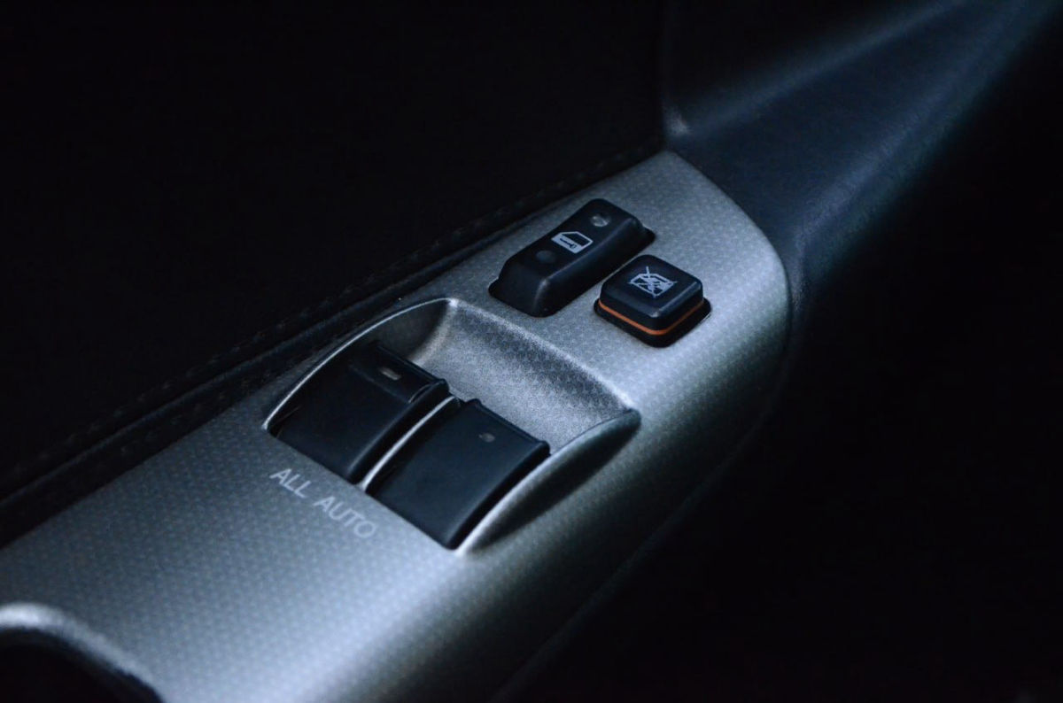 Toyota Corolla фото 8