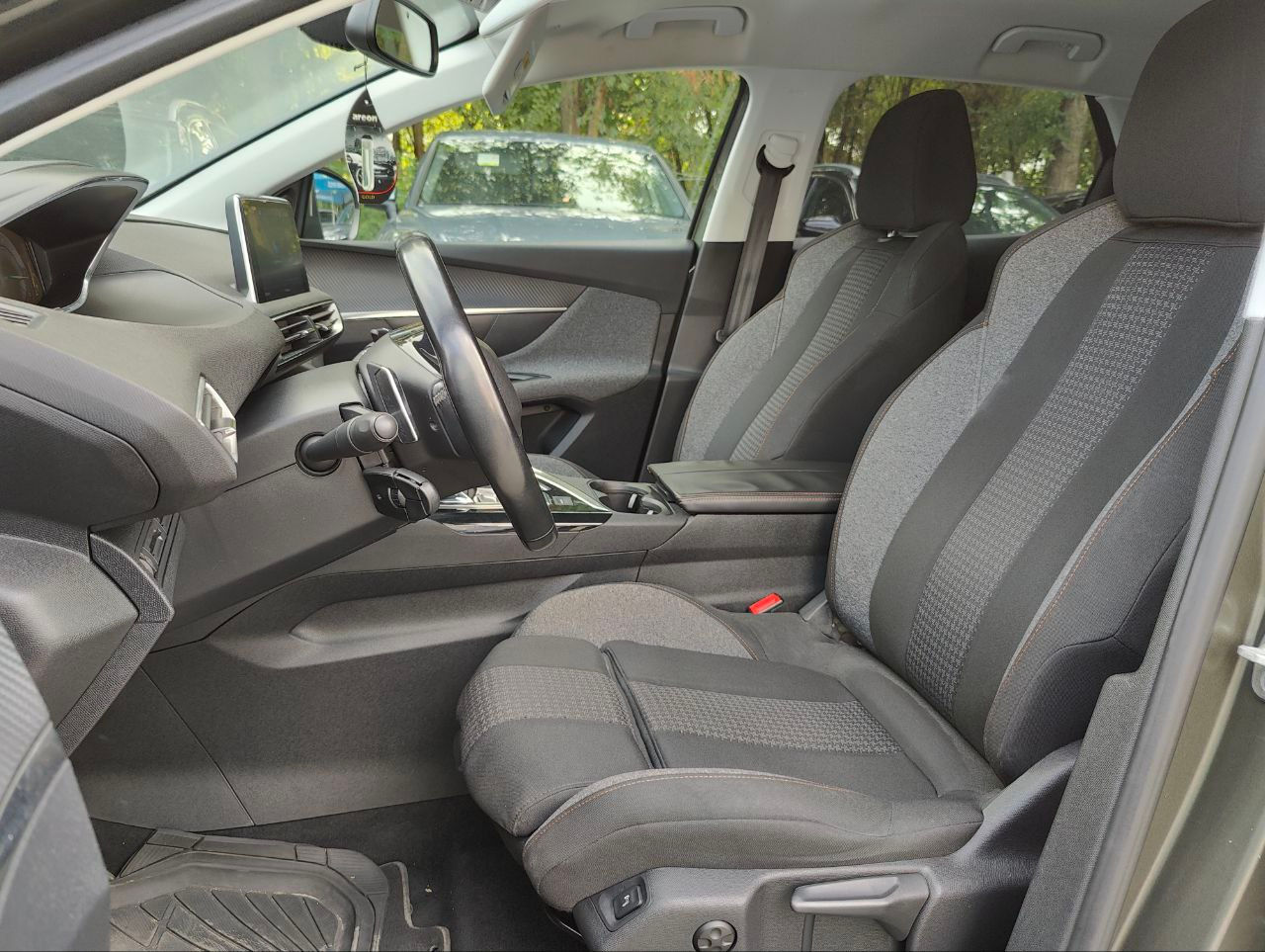 Peugeot 3008 foto 6