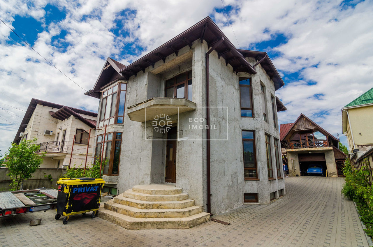 Centru, casă cu 3 nivele și subsol, 699000 euro фото 16