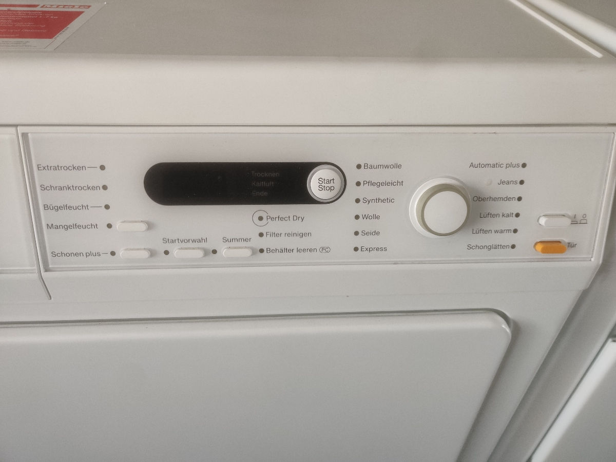 Mașină de uscat Miele T8801WP, 7kg, pompă de căldură, 12 programe,  timer, adusă din Germania foto 2