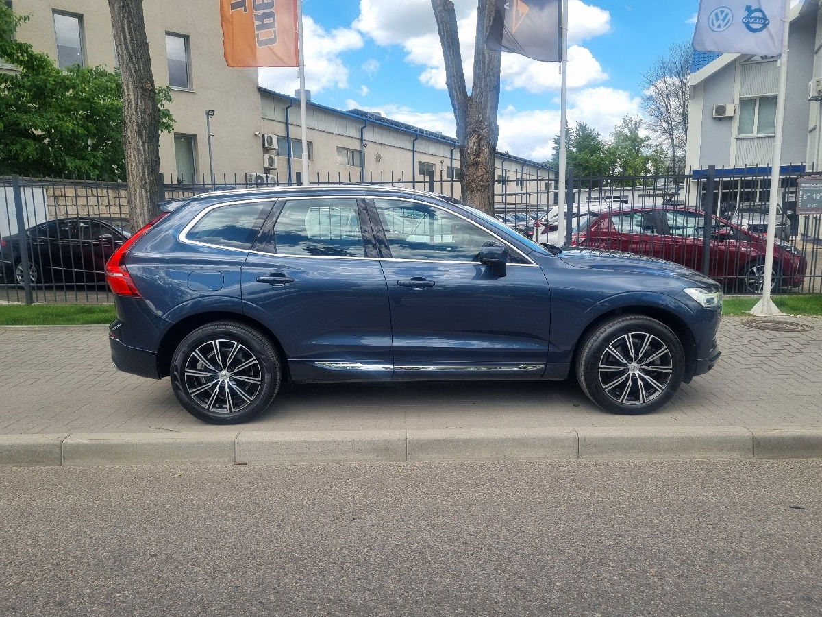 Volvo XC60 2019 photo 4