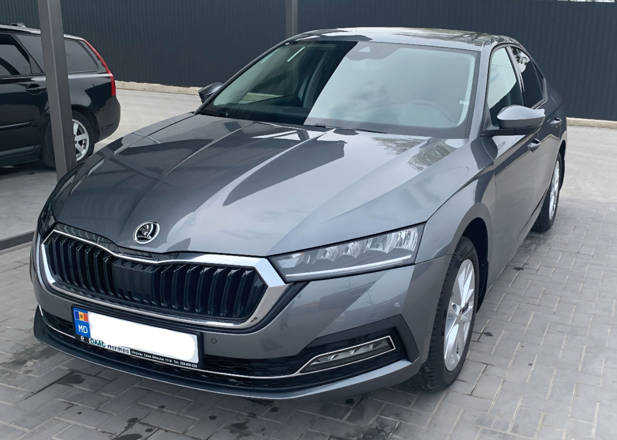 Skoda Octavia foto 1