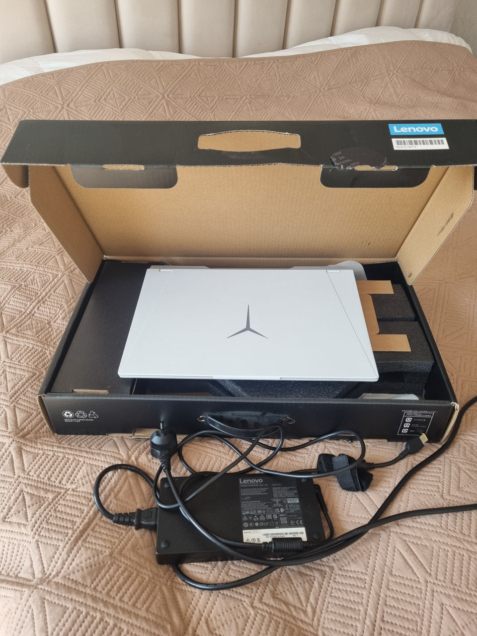 Lenovo Legion 5 Pro White Edition — RTX 3070 & 32GB RAM