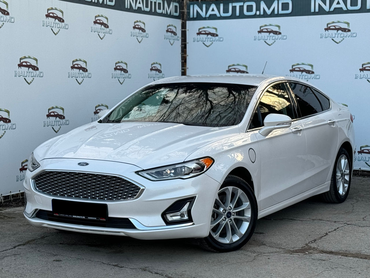 Ford Fusion фото 0
