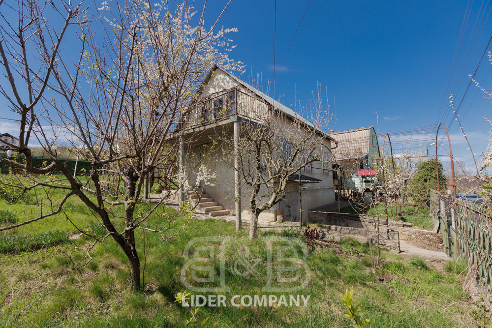 Casă de vânzare în Dumbrava, IP Mugurel – 2 niveluri, 70 m²