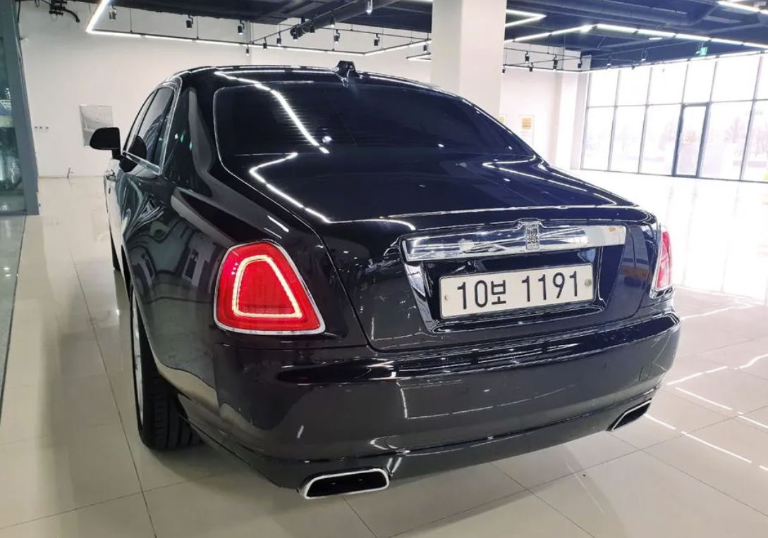Rolls-Royce Ghost foto 3