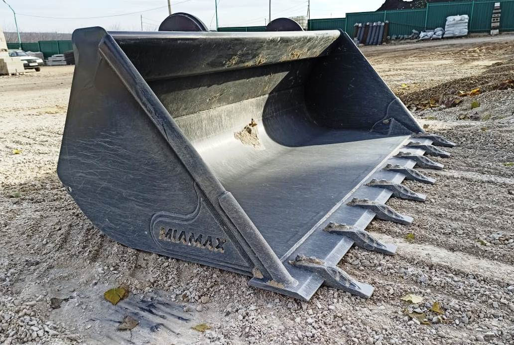 Ковш строительный для Manitou foto 10