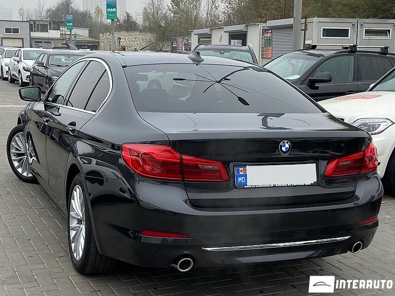 BMW 5 Series foto 4