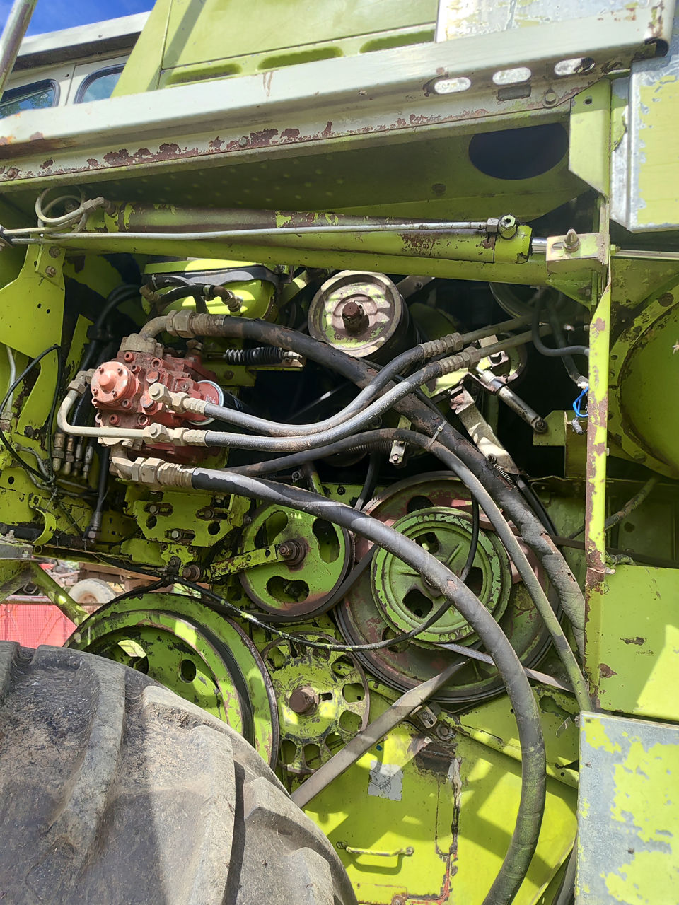 Claas Dominator 98 SL foto 4