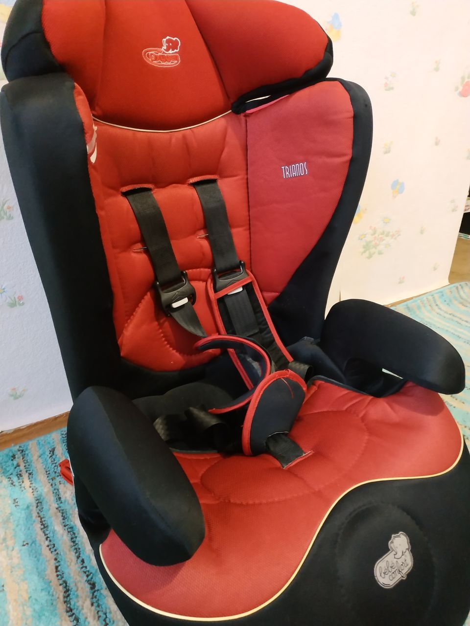 Детское автокресло Bebe Confort Trianos