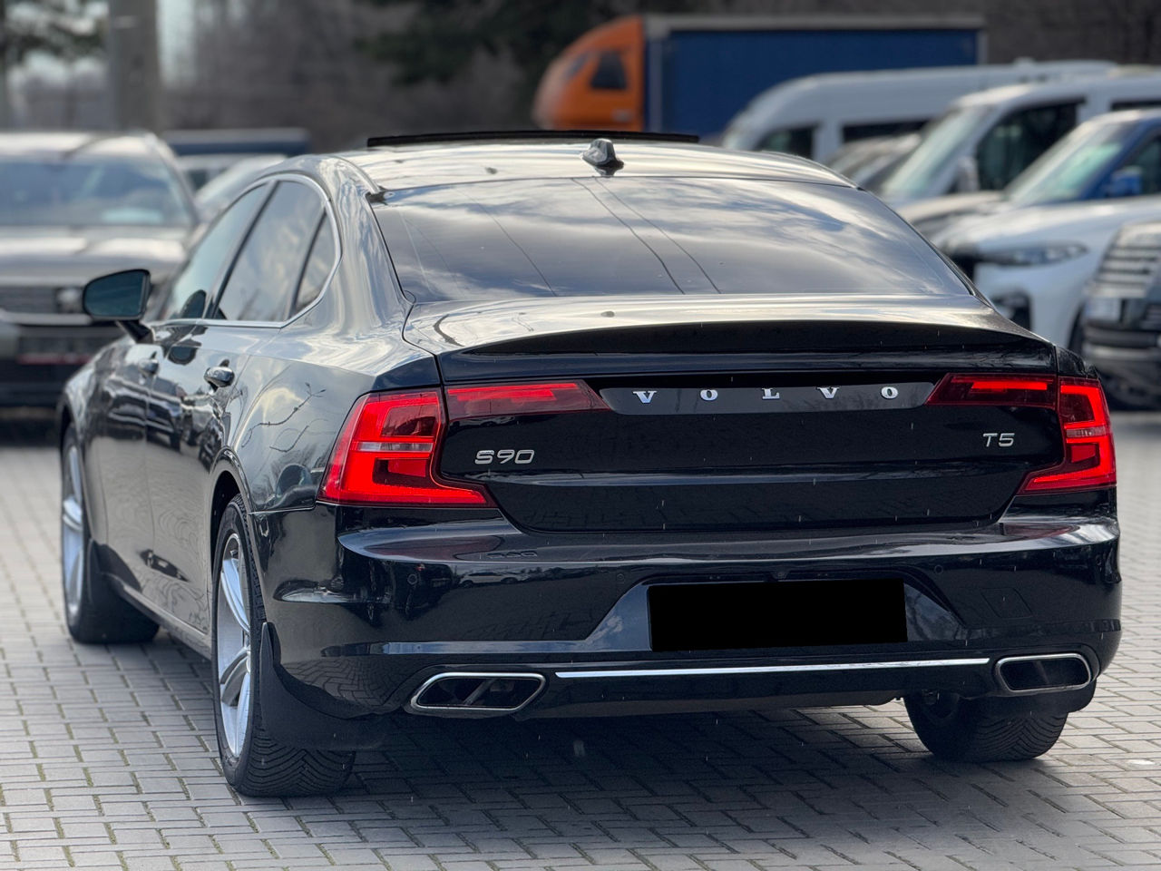 Volvo S90 foto 4
