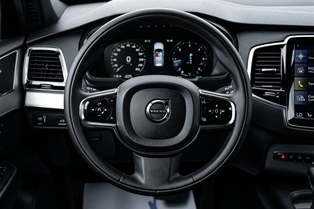 Volvo XC90 foto 10