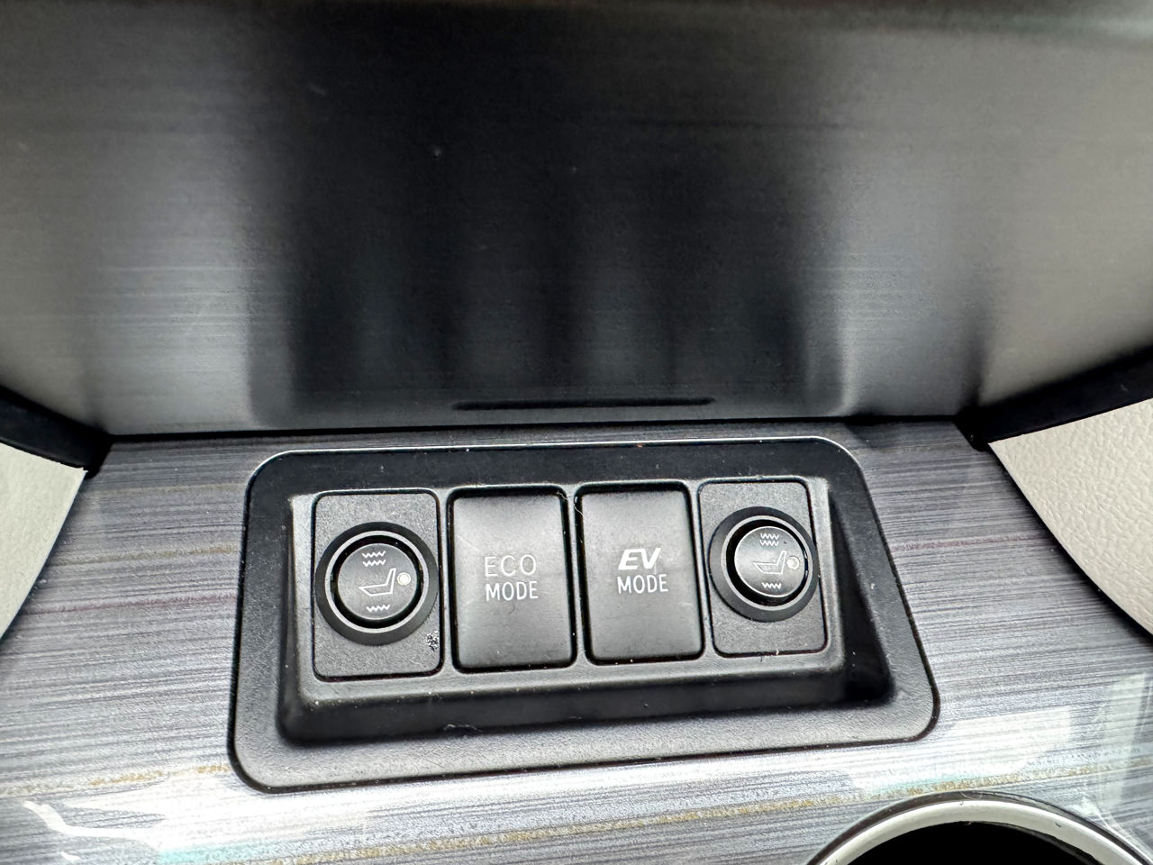 Toyota Camry фото 12