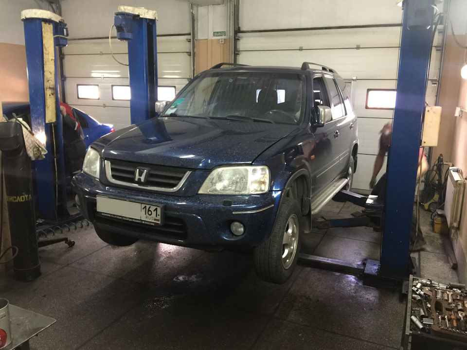 Dezmembrarea Honda CR-V 1998-2012  2.0 2.2 foto 4