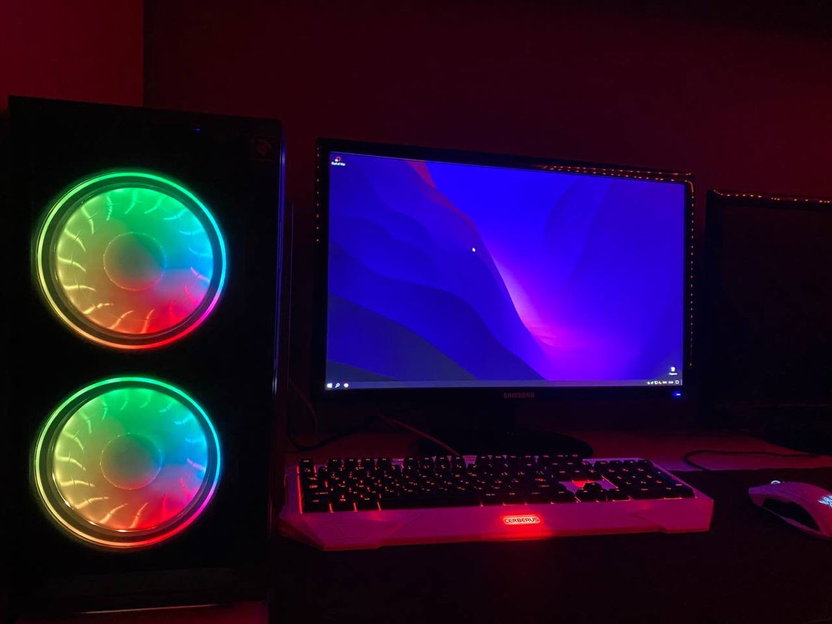 Gaming pc ieftin!! si monitor full hd merge ideal ssd hyperx