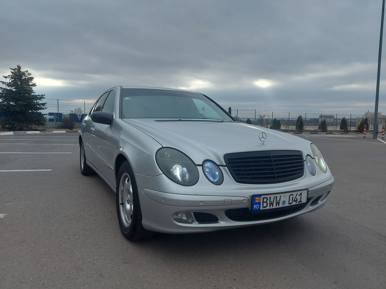 Mercedes E Class foto 1