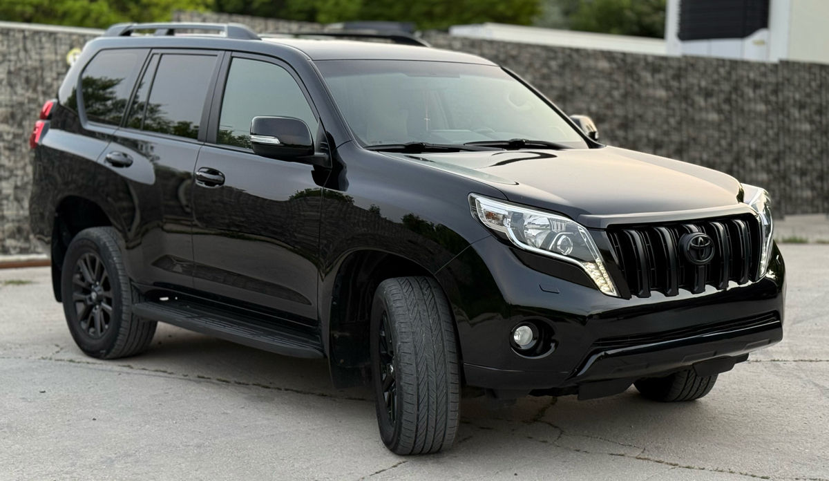 Toyota Land Cruiser Prado фото 1