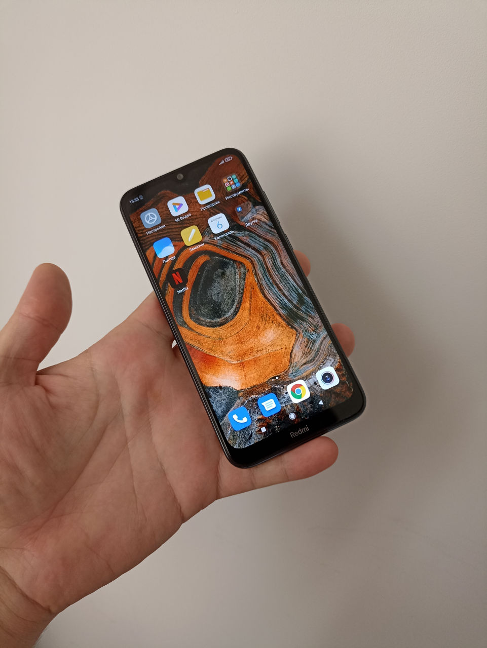 Vind Xiaomi Redmi Note 8T in stare buna este incarcator