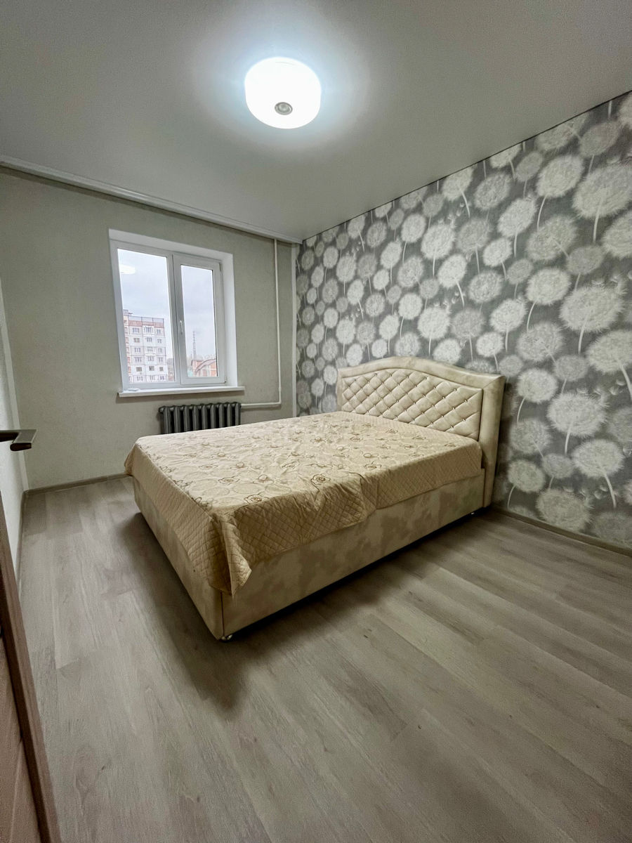 3-х комнатная квартира, 70 м², Центр, Бельцы