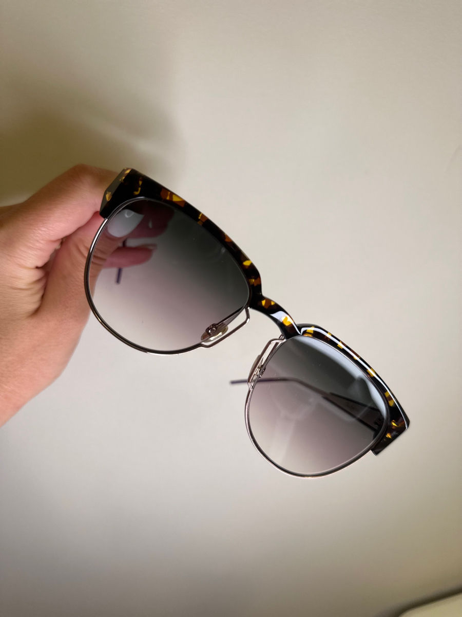 Vând ochelari noi de soare Christian Dior ! Sunt originale foto 1