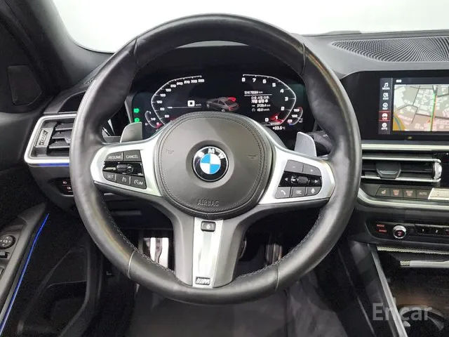 BMW 3 Series фото 12