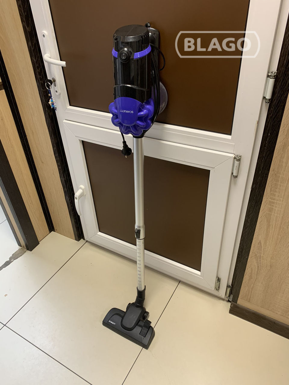 Aspirator Scarlett SC-VC80H19, 550 lei