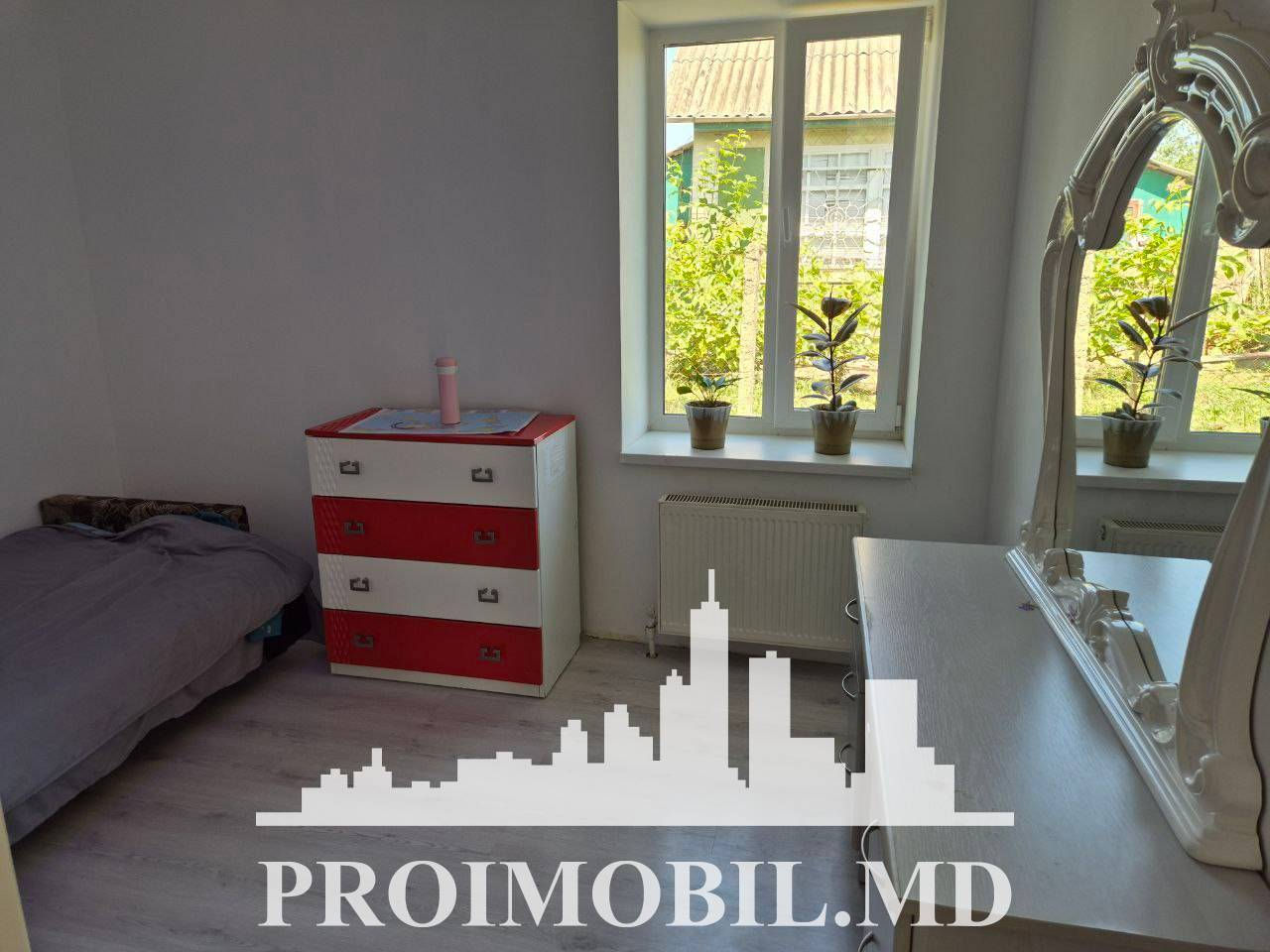Casă spre vânzare cu 4 camere, 115 m2 în Suburbie, Ialoveni foto 2