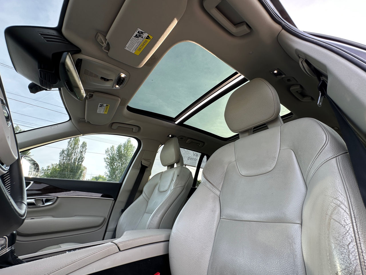 Volvo XC90 foto 16