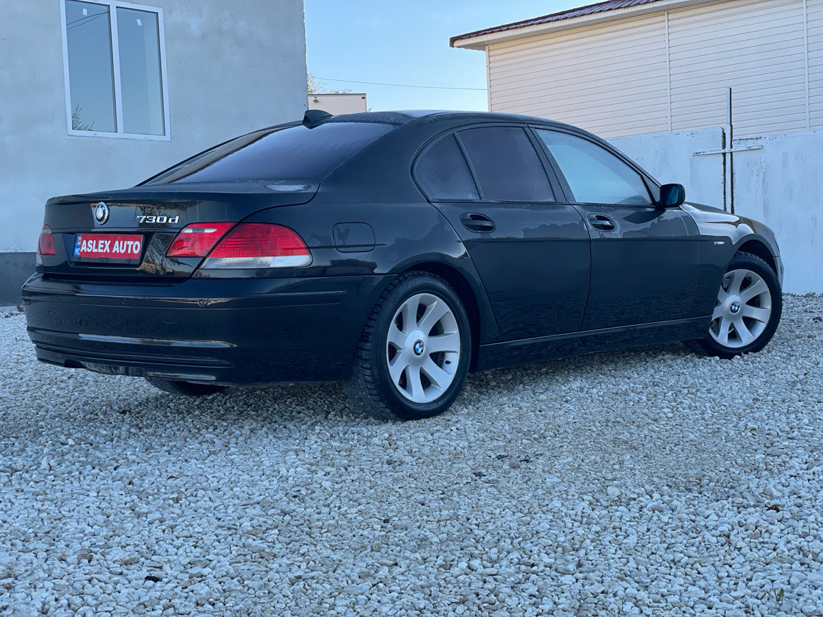 BMW 7 Series фото 6