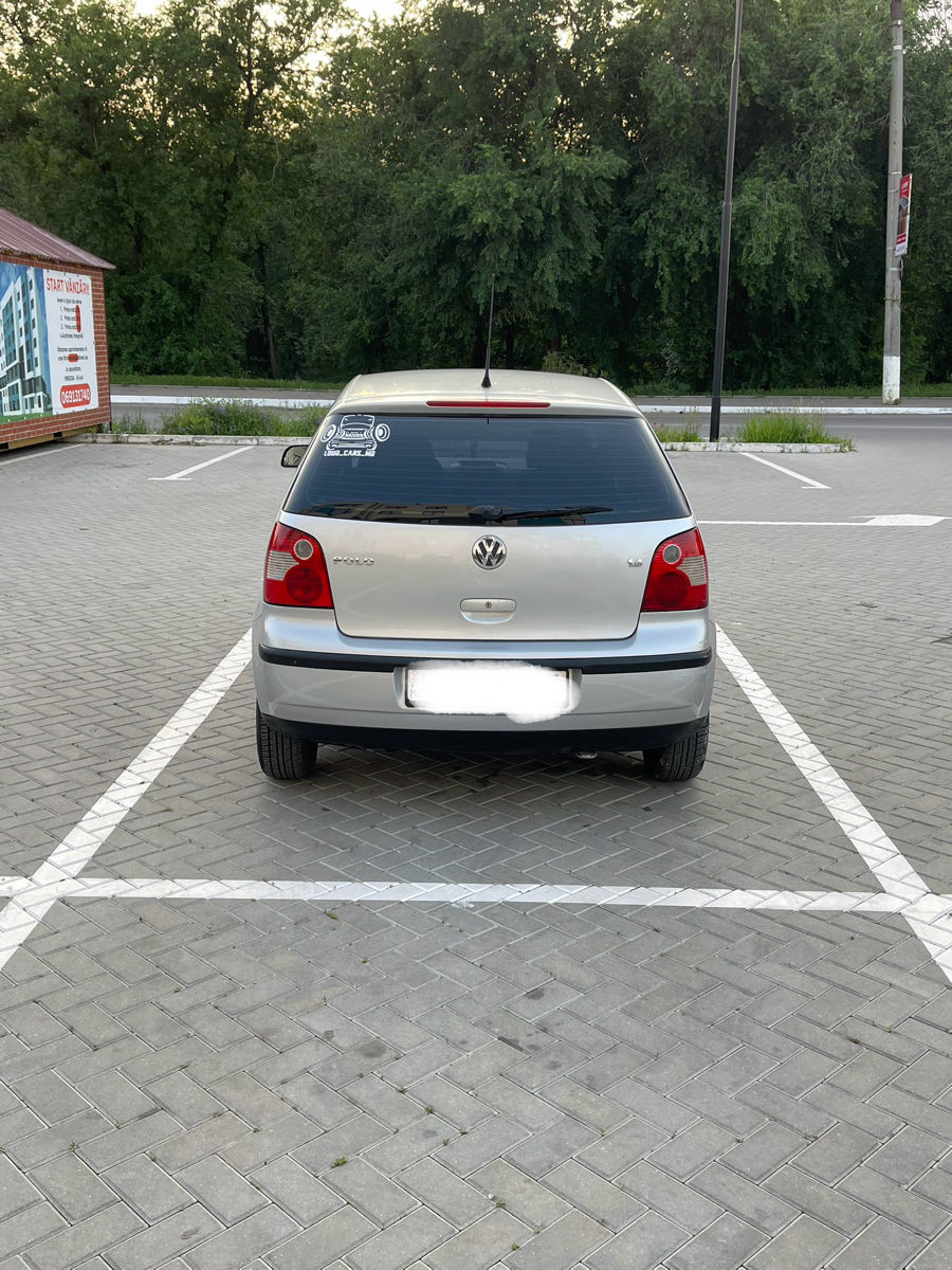 Volkswagen Polo фото 0