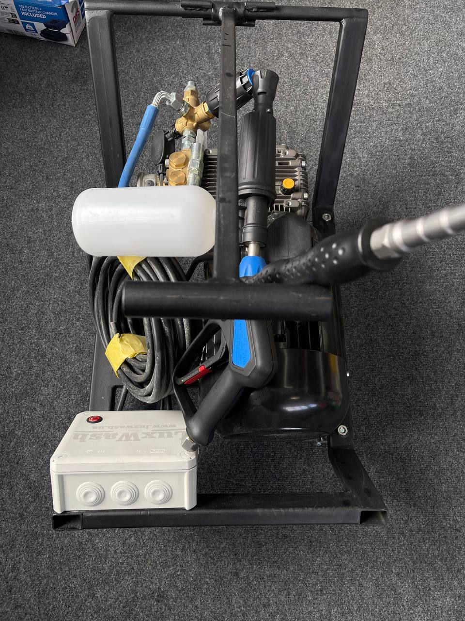 Pompa de spălatoare cu presiune foto 3