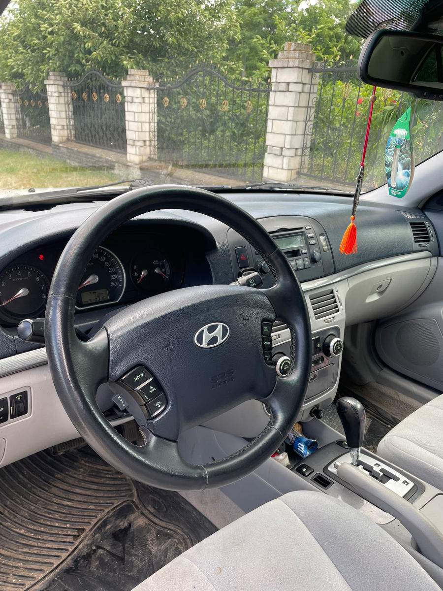 Hyundai Sonata фото 2