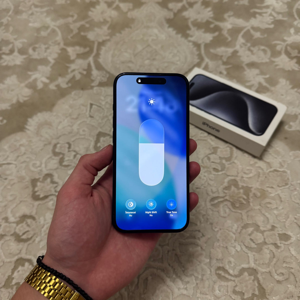 iPhone 15 Pro 128GB Blue Titanium foto 6