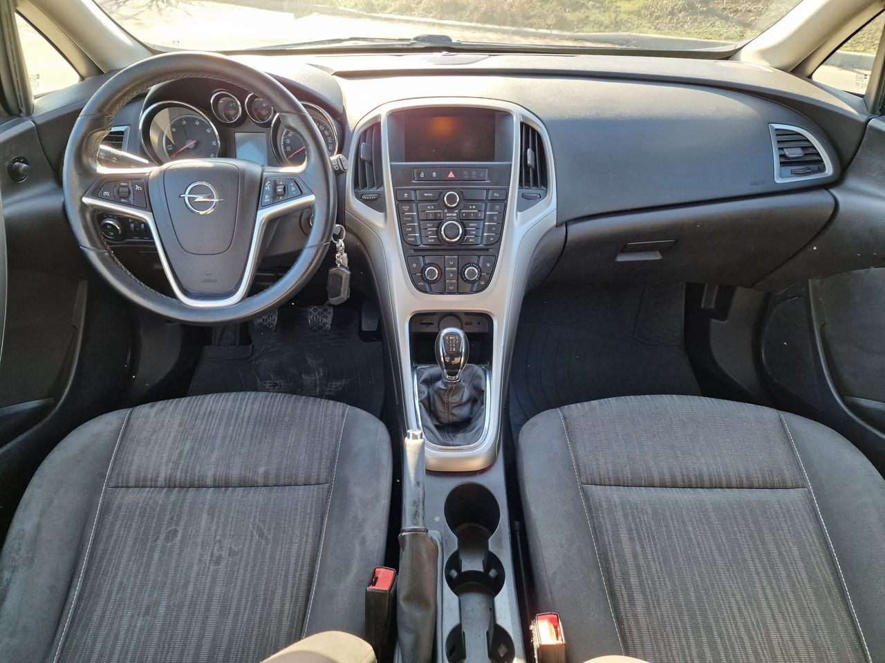 Opel Astra фото 7