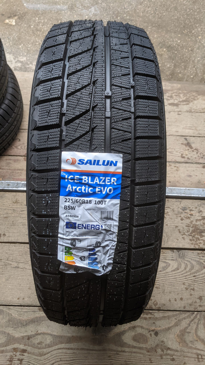 225/60 r18 Sailun зимние шины!