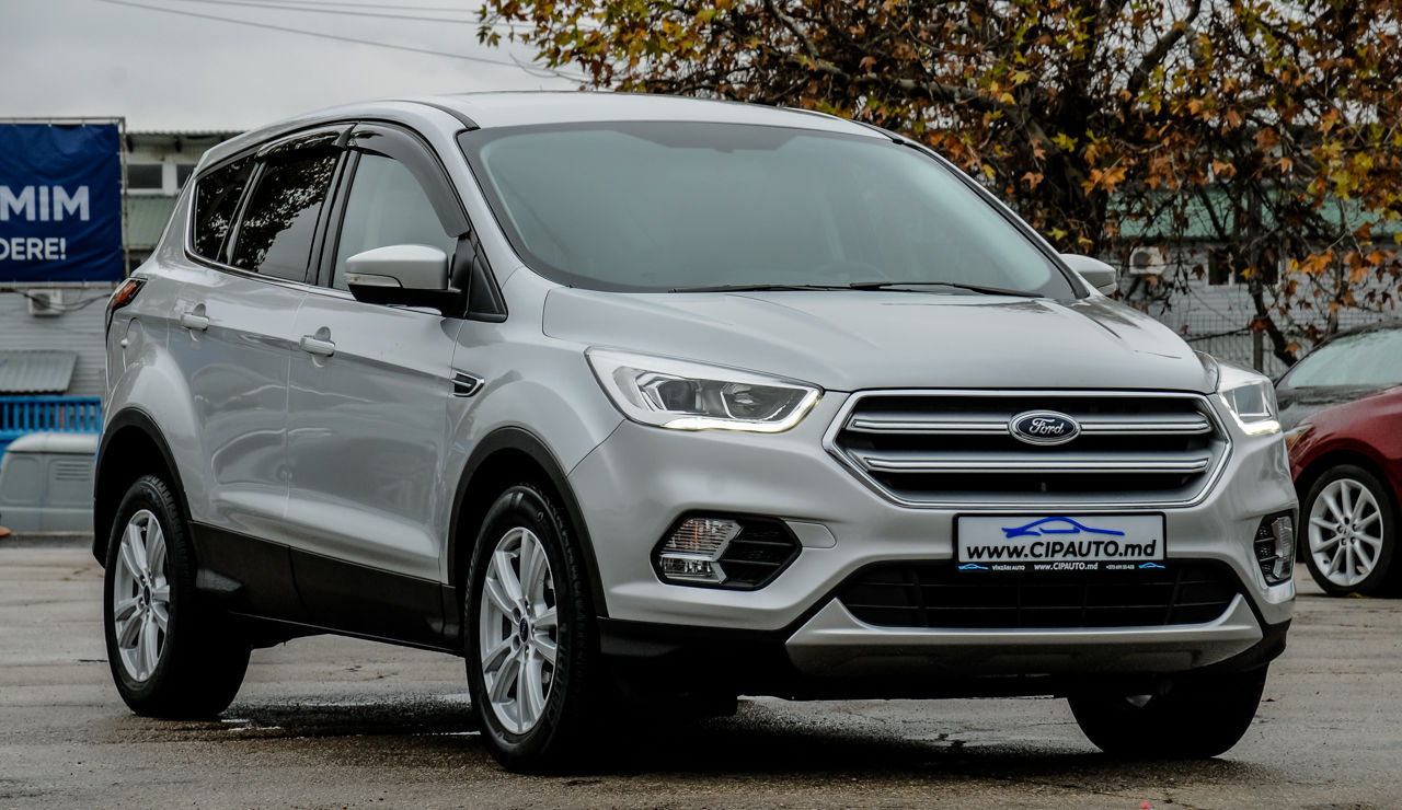 Ford Kuga foto 4