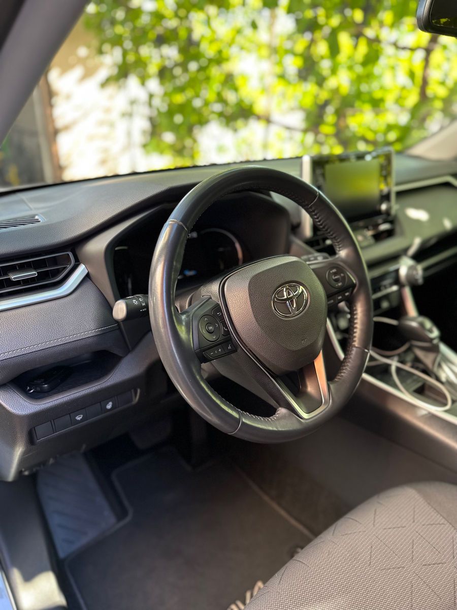 Toyota Rav 4 foto 5