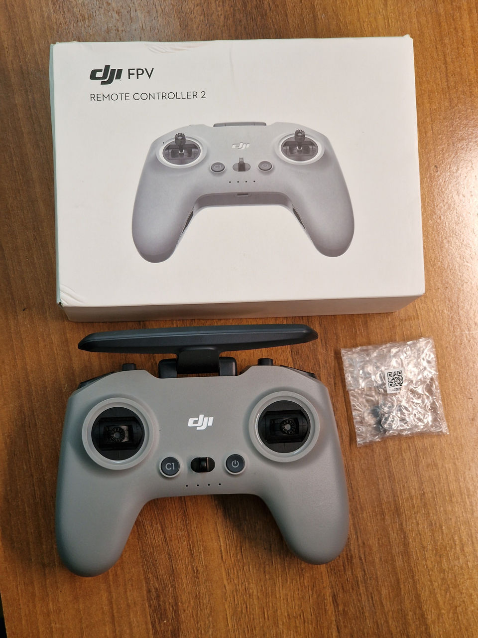 Vand Drona Dji Avata Kit Complet 3 Baterii Controller Goggles foto 3