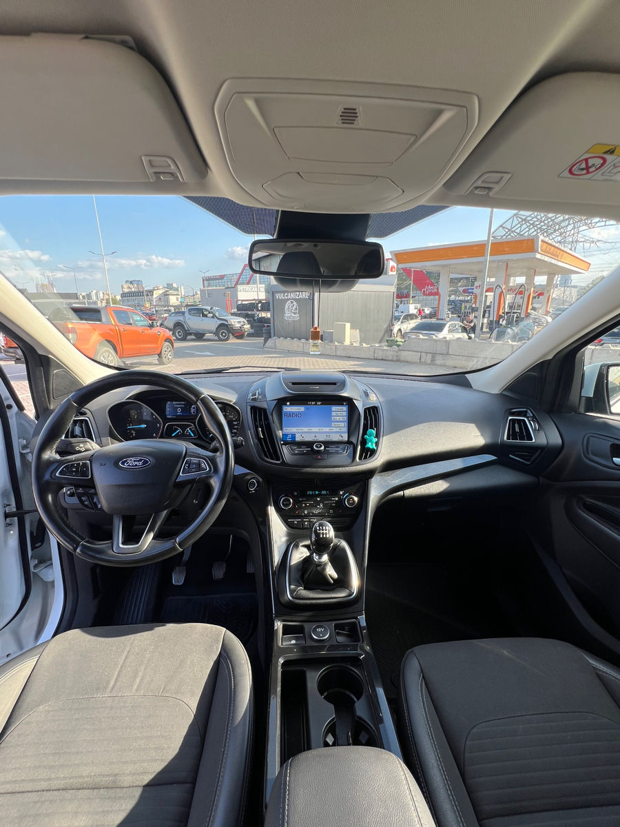 Ford Kuga фото 6