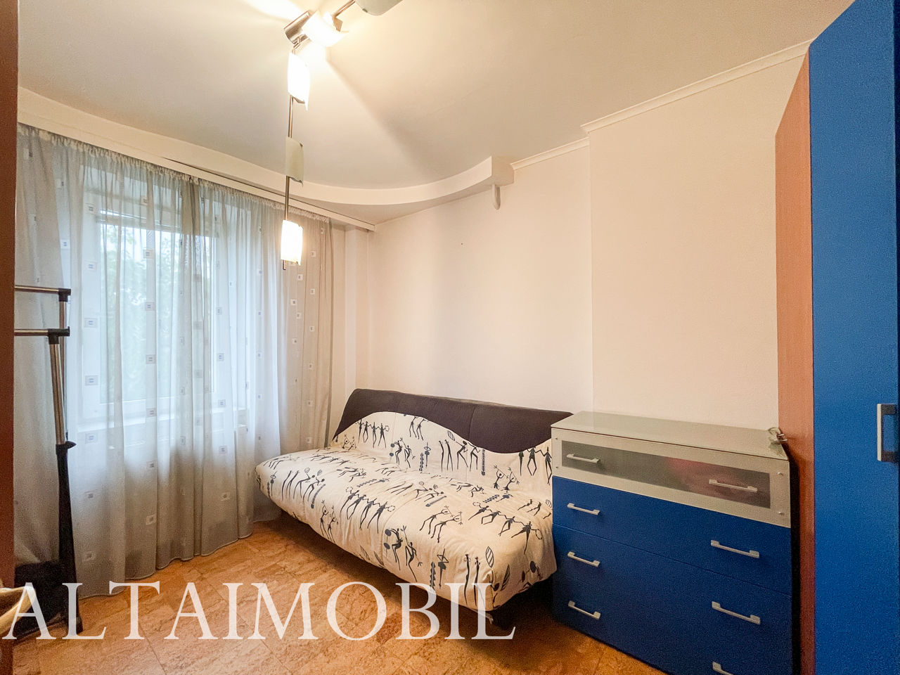 Apartament cu 3 camere, 100 m², Buiucani, Chișinău foto 11