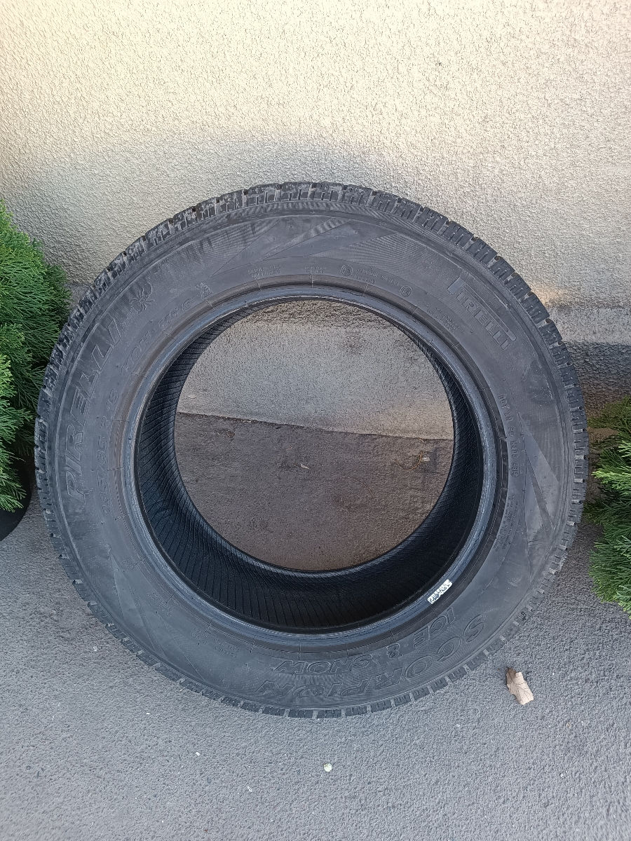 Шины 235/65 R18  фото 3