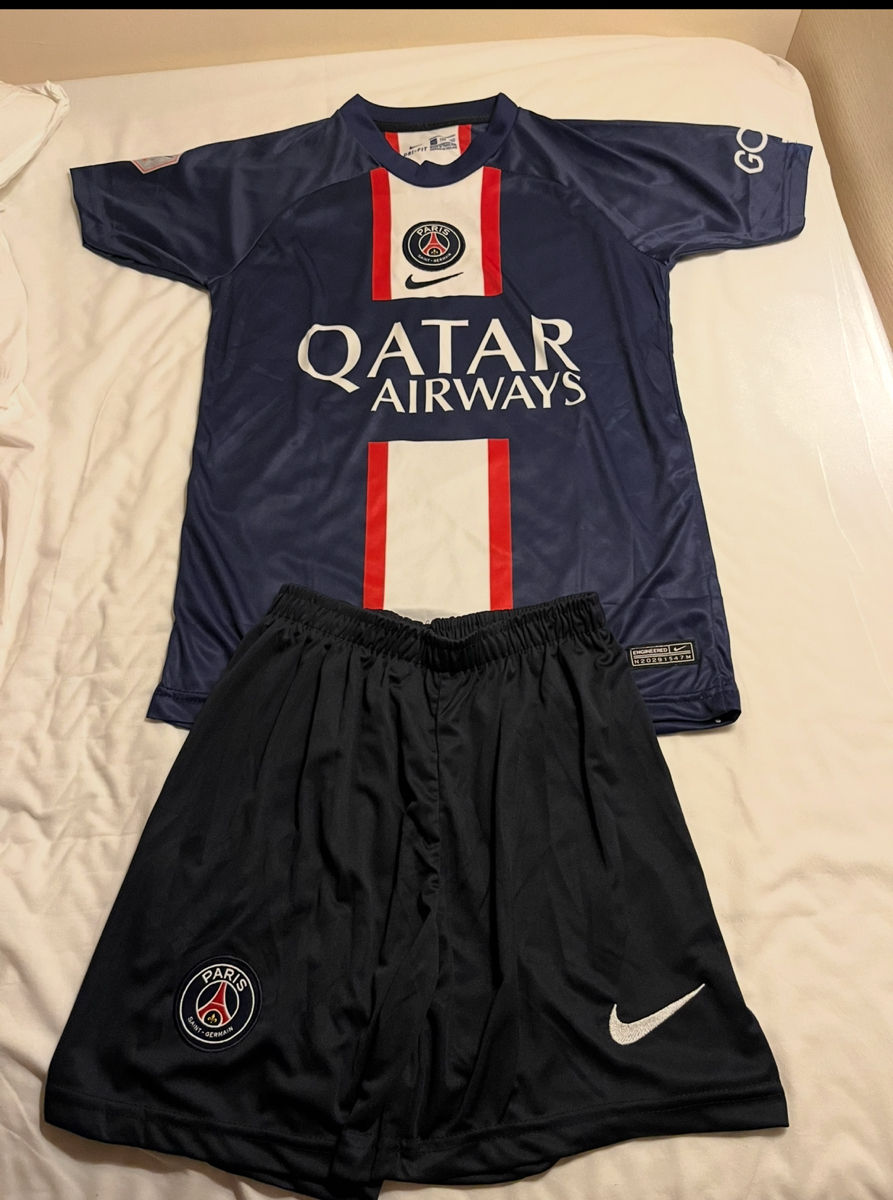 Tricou mbappe psg foto 0